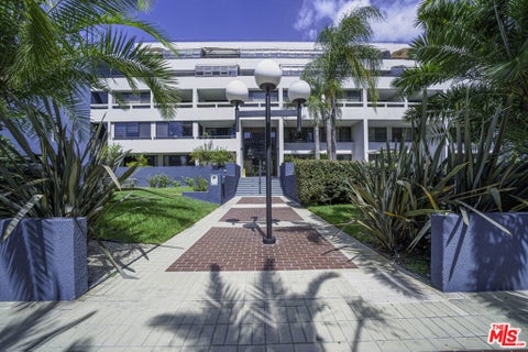 Tiny photo for 880 W 1st Street #622, Los Angeles, CA 90012 (MLS # 26866993)