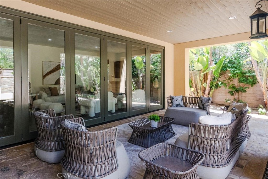 115 Candleglow, Irvine CA 92602 - Photo 7