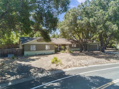 Photo of 11980 Brookglen Drive, Saratoga, CA 95070 (MLS # ML82053979)
