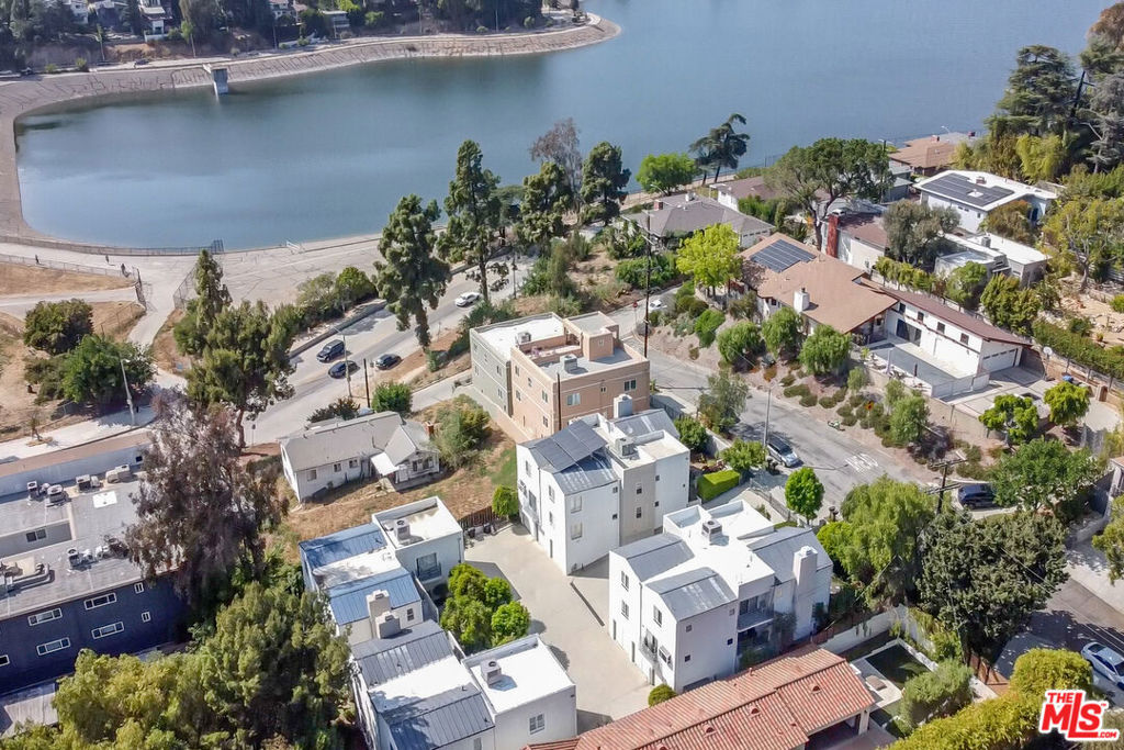 2348 Ewing Street