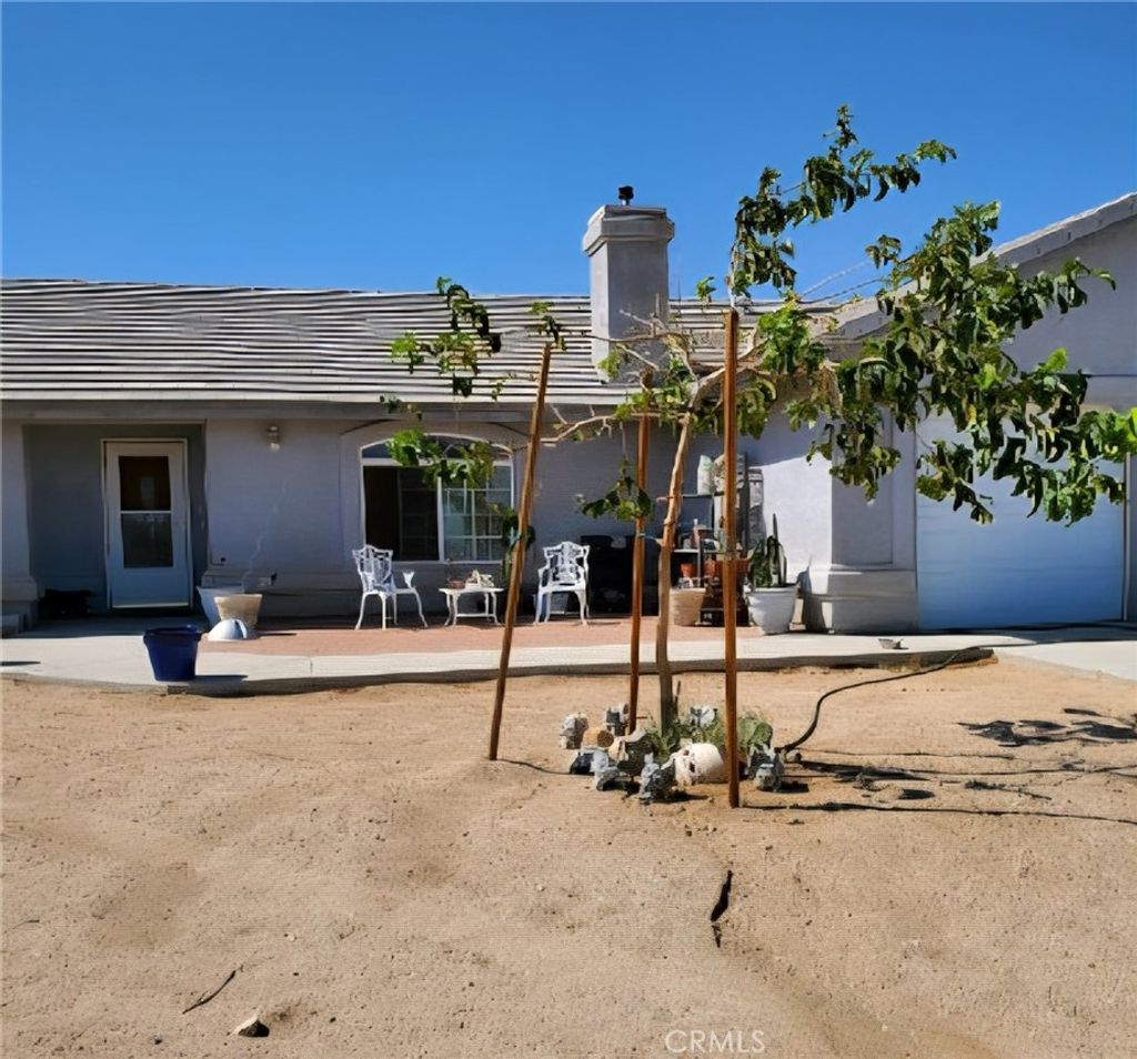 Photo of 5877 Goss Road, Phelan, CA 92371 (MLS # SW25243898)