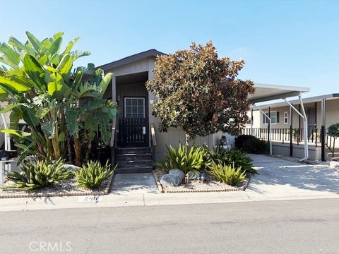 Photo of 14851 Jeffrey Road #246, Irvine, CA 92618 (MLS # OC25244344)