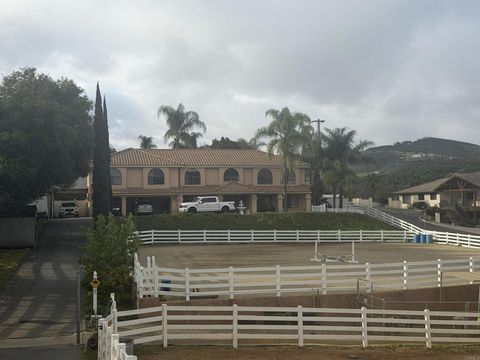 Property photo of 29950 Robbie Ln, Vista, CA 92084