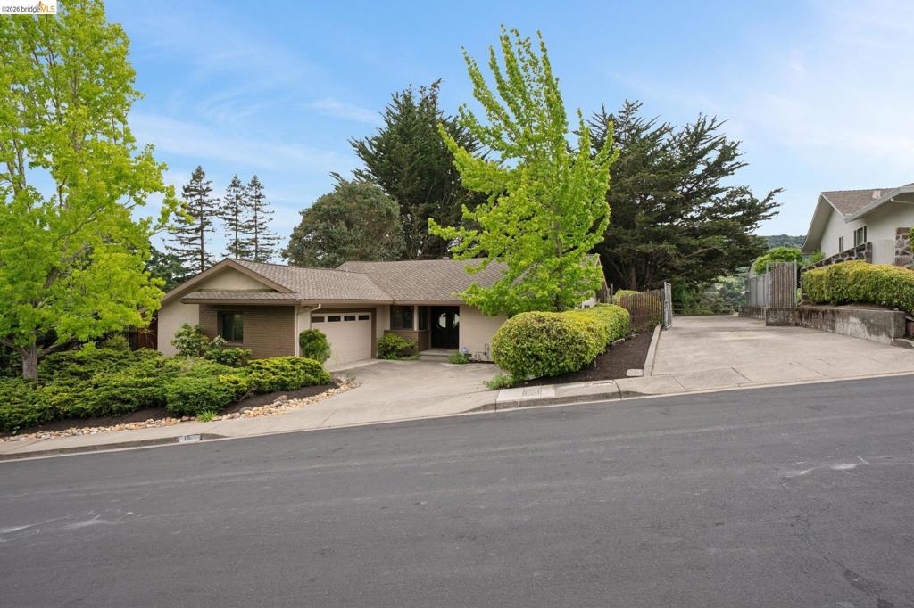 15 Christopher Ct.