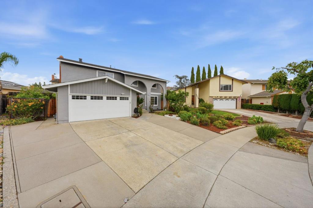 3211 Lenark Drive