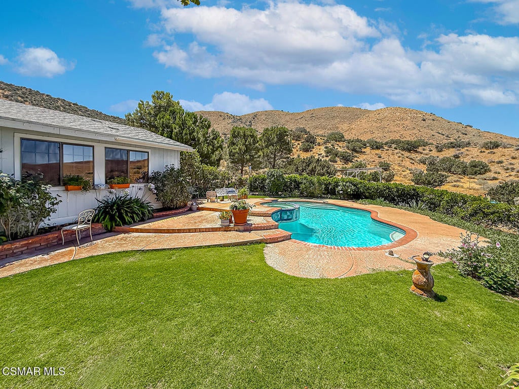 33045 Oracle Hill Road