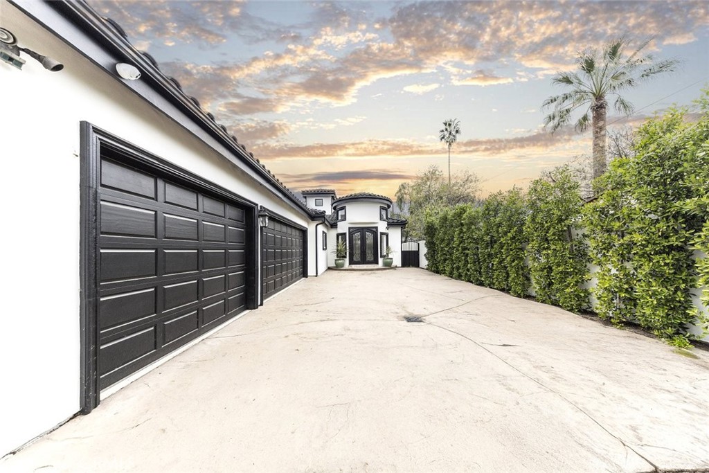 5157 Avenida Oriente