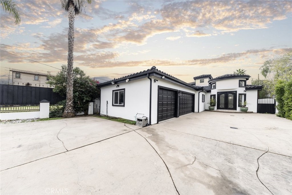 5157 Avenida Oriente