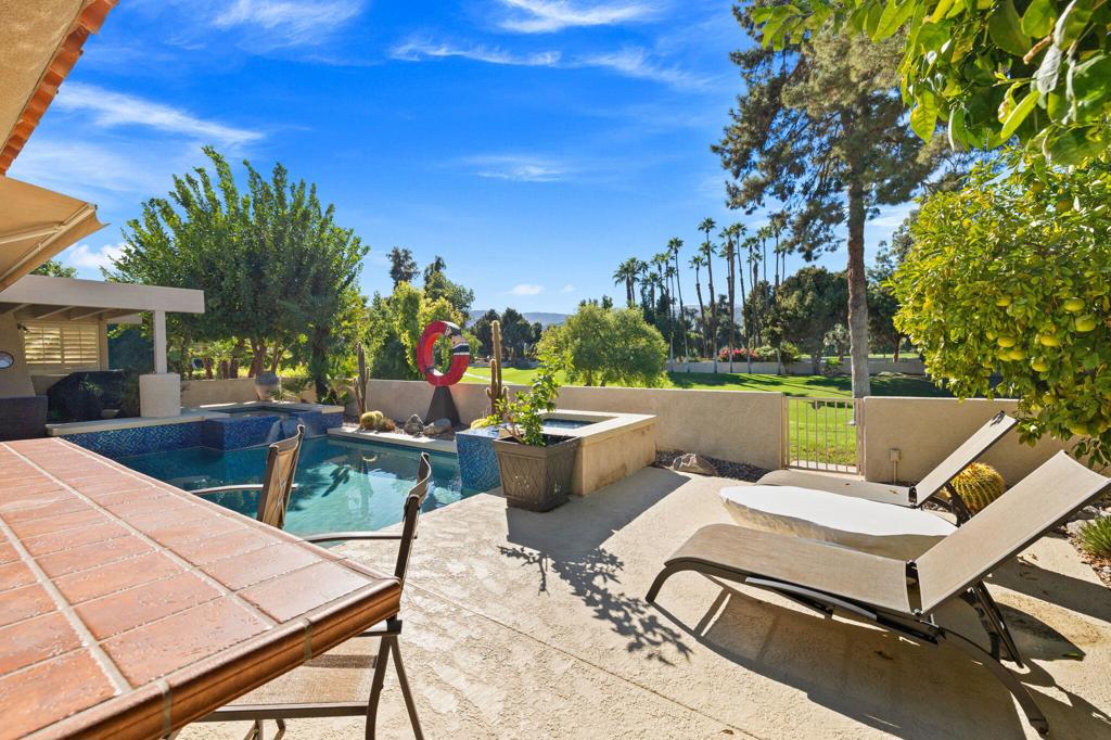 Rancho Mirage C.C. - Residential