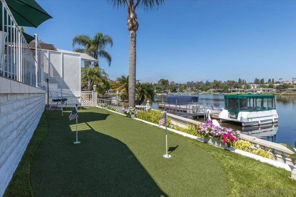 1462 La Loma Dr
