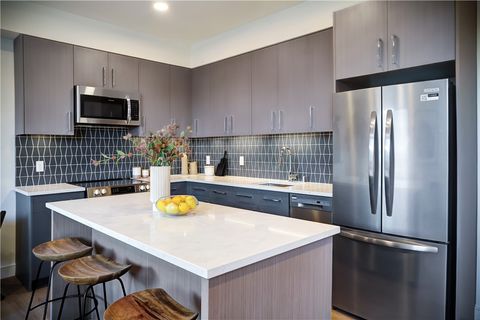 Photo of 5771 Carlton Way #606, Hollywood, CA 90028 (MLS # SR26034665)