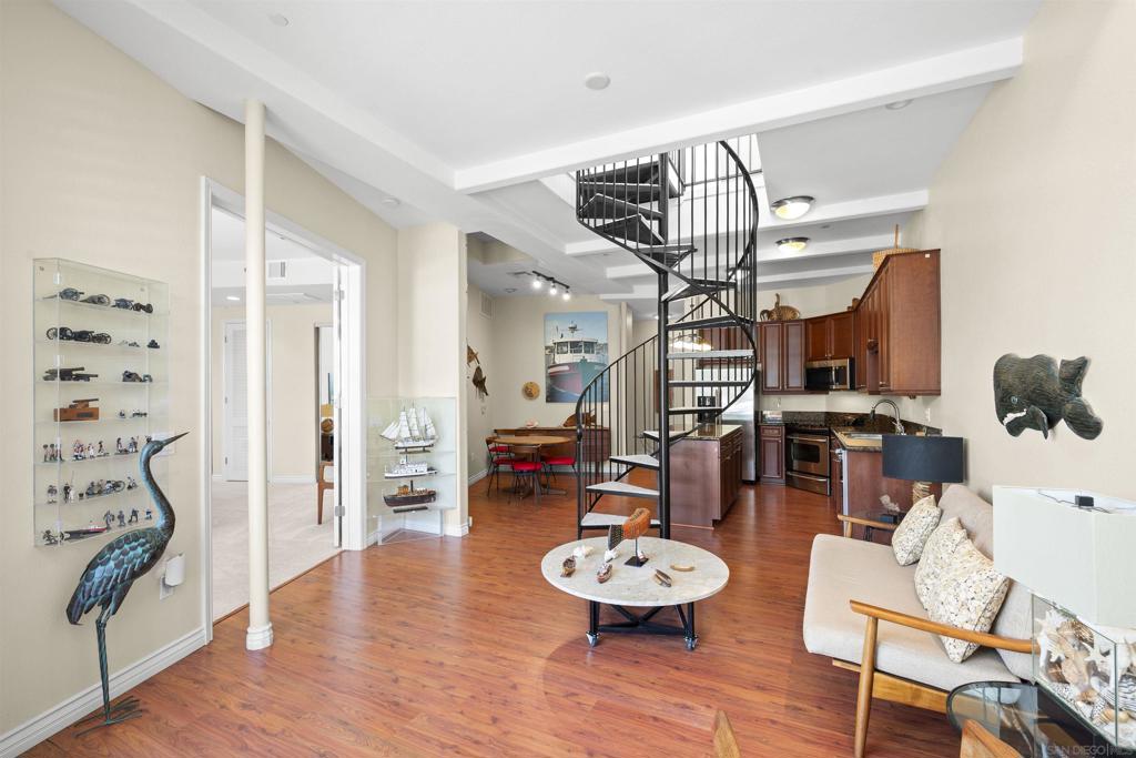 1021 Scott 159