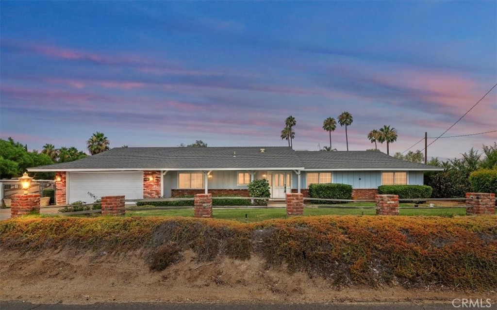 Seldom available single story in Woodcrest with RV parking, 3 stall barn with tack room/small garage, nearly 1 acre, and updated interior. Open floor plan, new flooring, spacious primary suite. Attached 2 car garage and detached barn/garage makes this home ideal for any contractor, car enthusiast, or anyone who wants "country living" with city convenience.