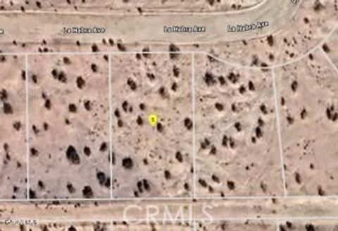 Photo of 0 La Habra Avenue, Edwards, CA 93523 (MLS # SR25219902)
