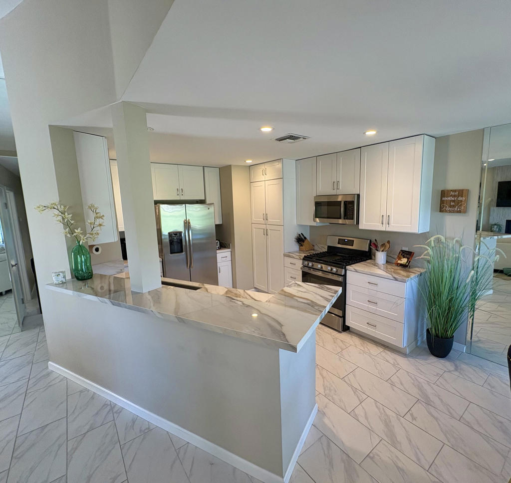 33 Mission Court