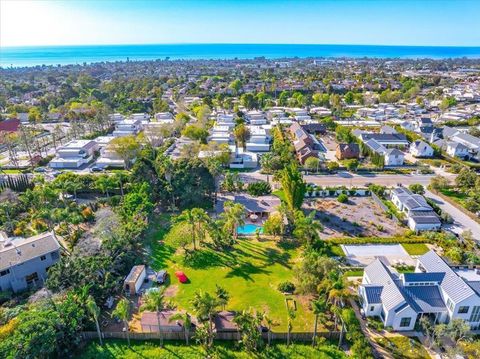 Photo of 1386 Lake Drive Dr, Encinitas, CA 92024 (MLS # 260002555SD)