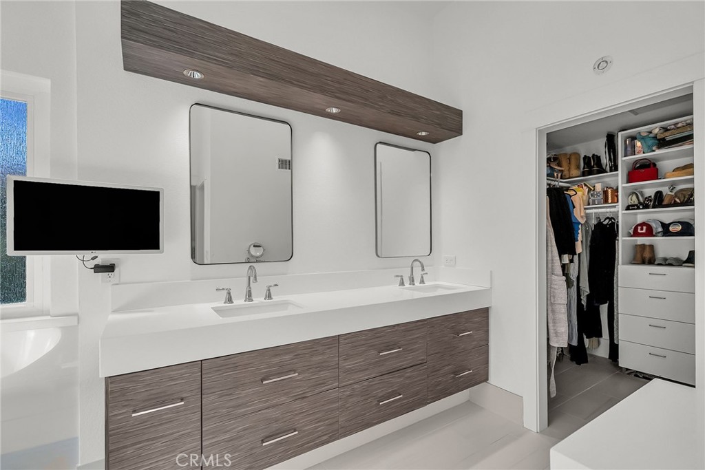 Stoneybrook (SB) - Residential