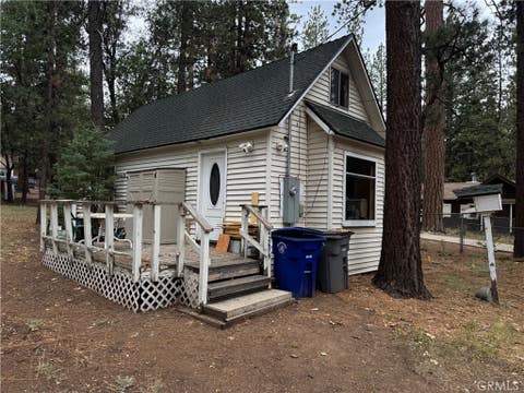 Photo of 42679 La Cerena AVE, Big Bear Lake, CA 92315 (MLS # CV26152813)