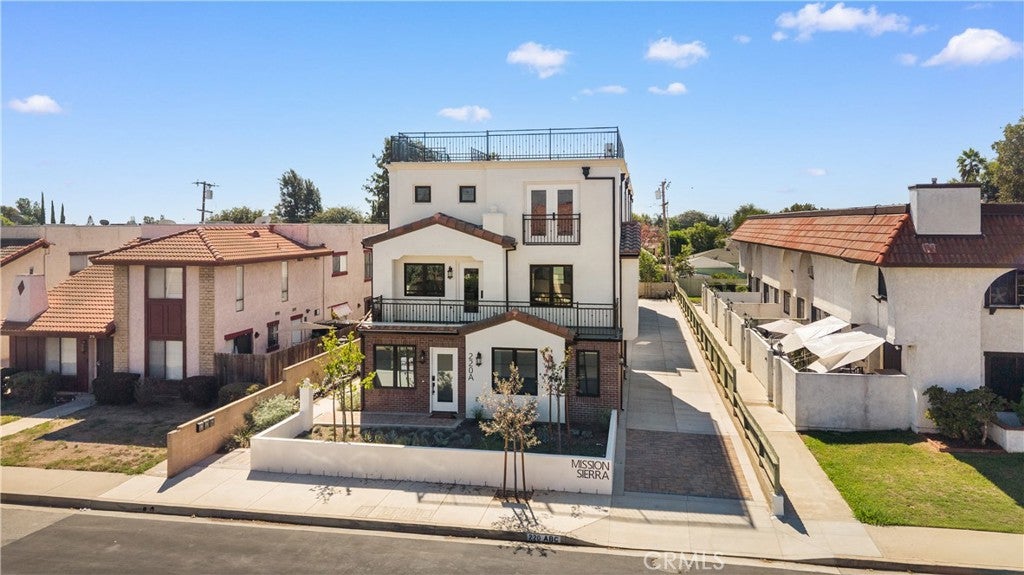 220 W Mission A