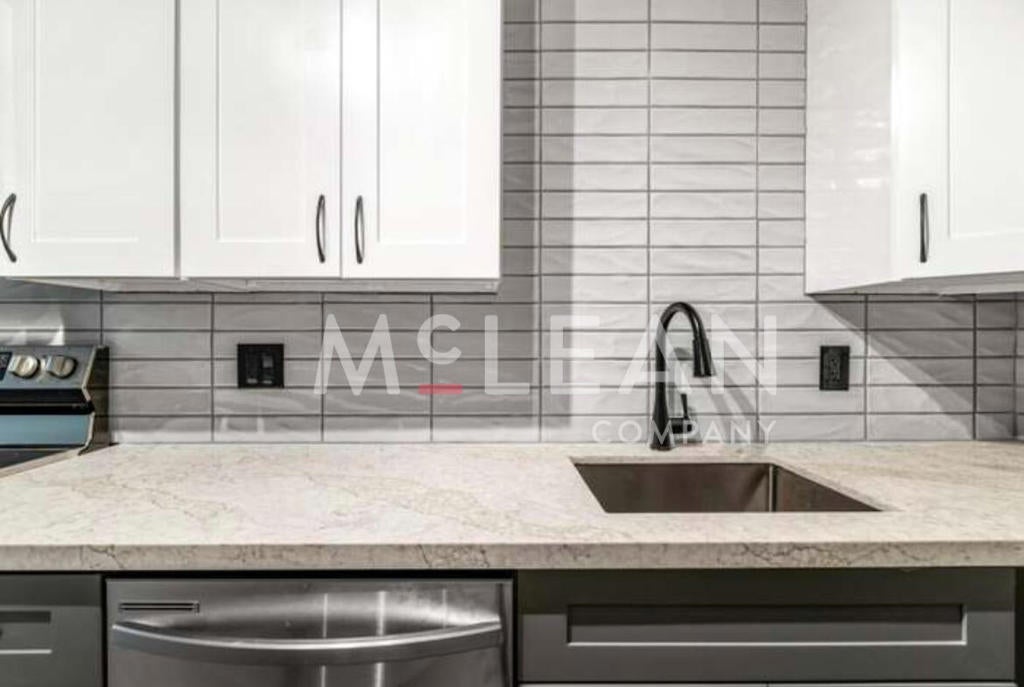 2809 N Los Felices Circle E 212