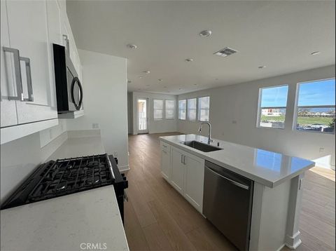 Photo of 27425 Catalogue Way Way, Valencia, CA 91381 (MLS # AR26057091)