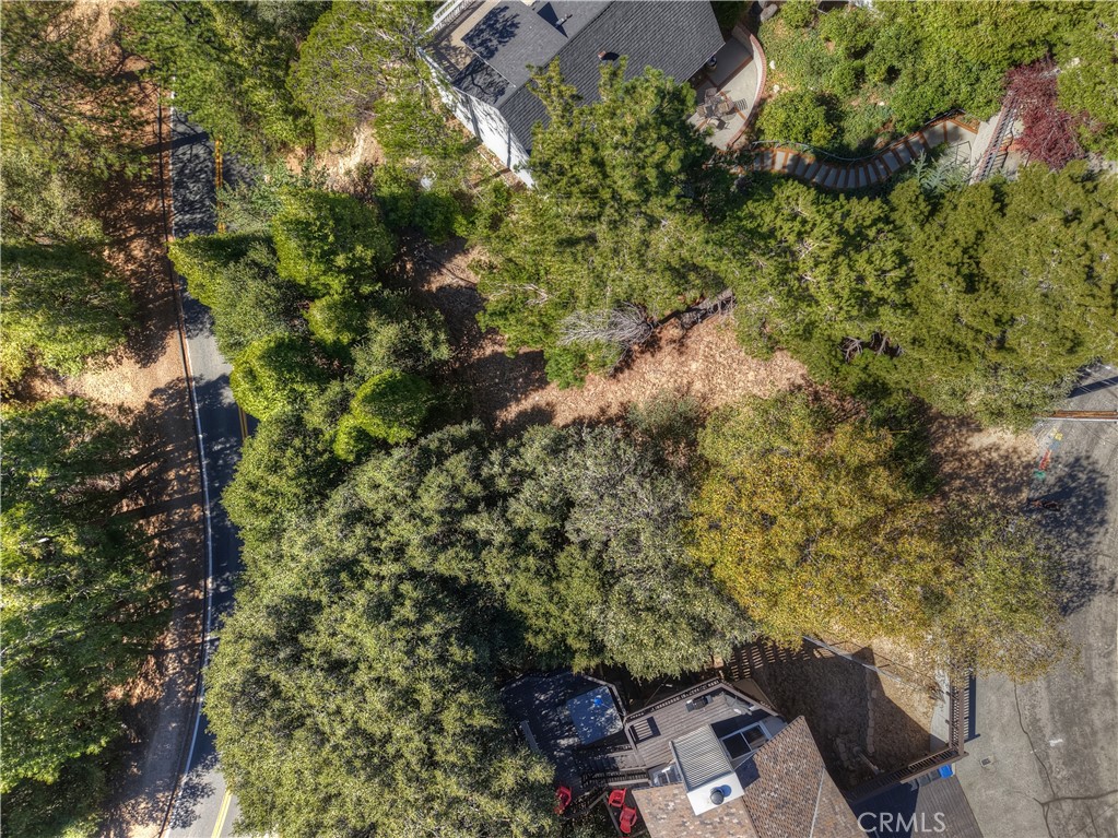 Crestline (CRES) - Land