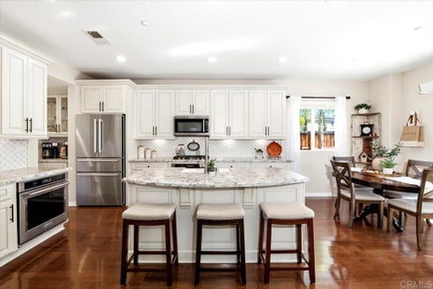 Tiny photo for 571 Chandler Court, Escondido, CA 92027 (MLS # NDP2609636)