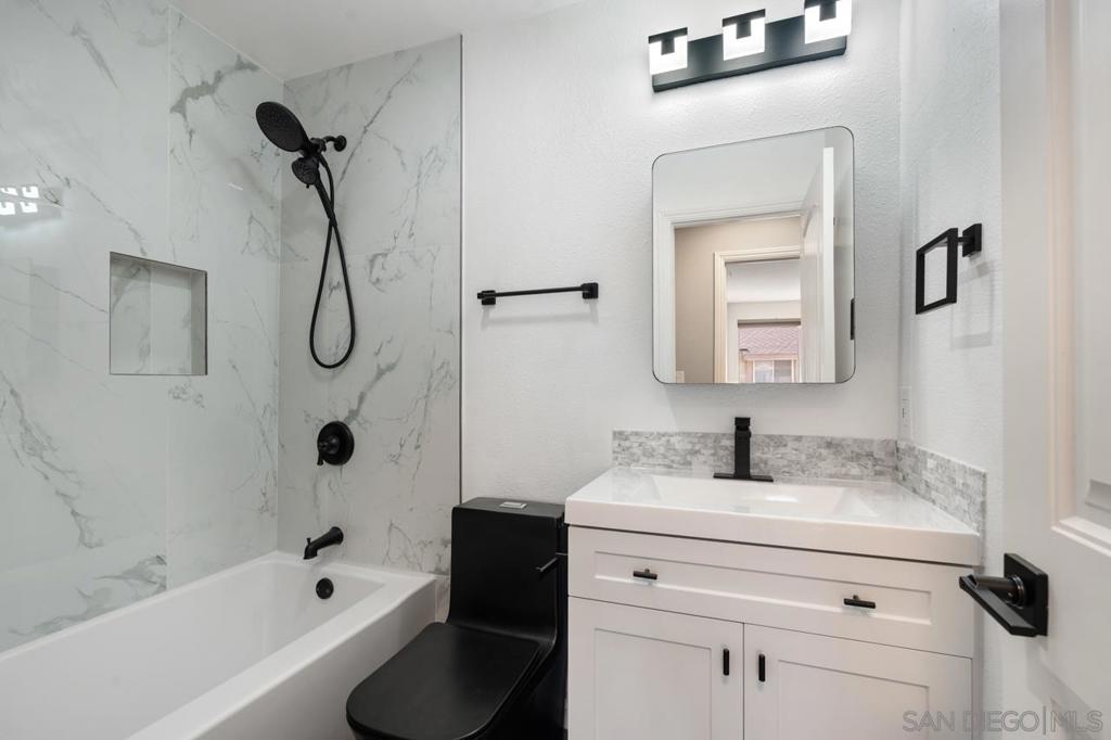 La Mesa - Residential