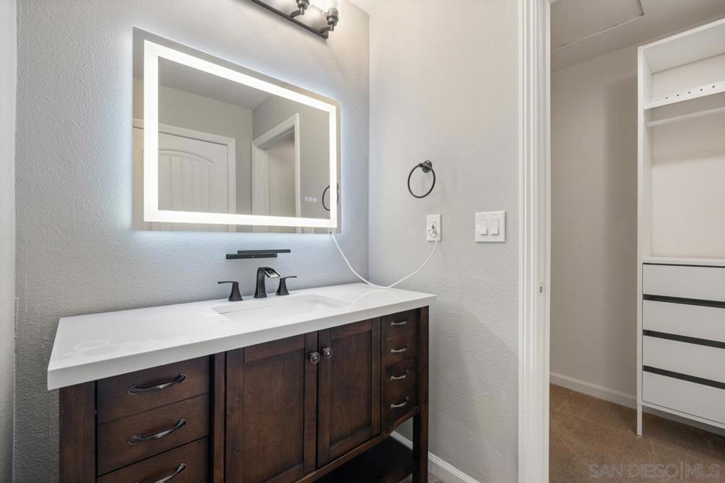 La Mesa - Residential