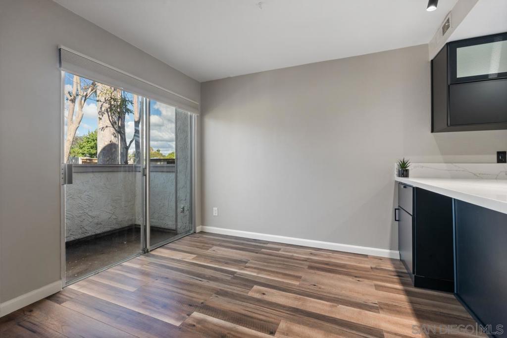 La Mesa - Residential