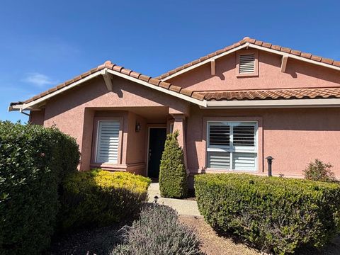 Photo of 4005 Clubhouse Court, San Jose, CA 95135 (MLS # ML82043672)