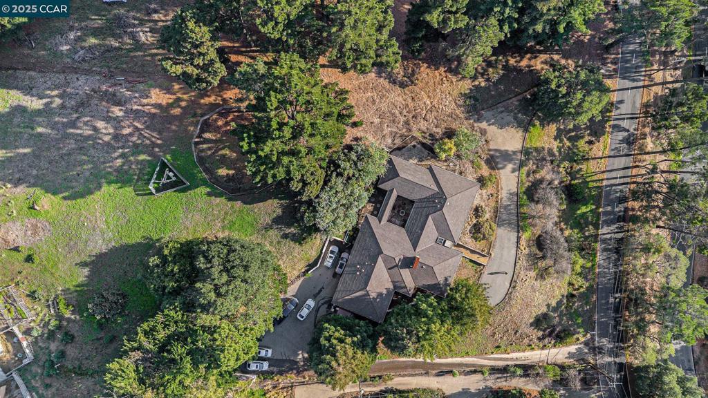 SKYLINE HILLS - Residential