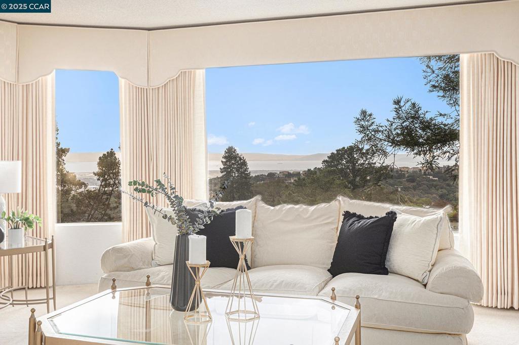 SKYLINE HILLS - Residential