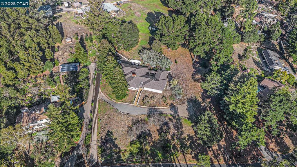 SKYLINE HILLS - Residential