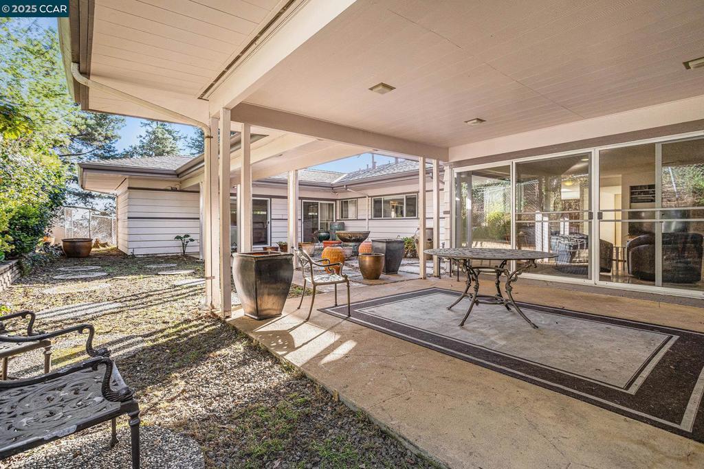 SKYLINE HILLS - Residential