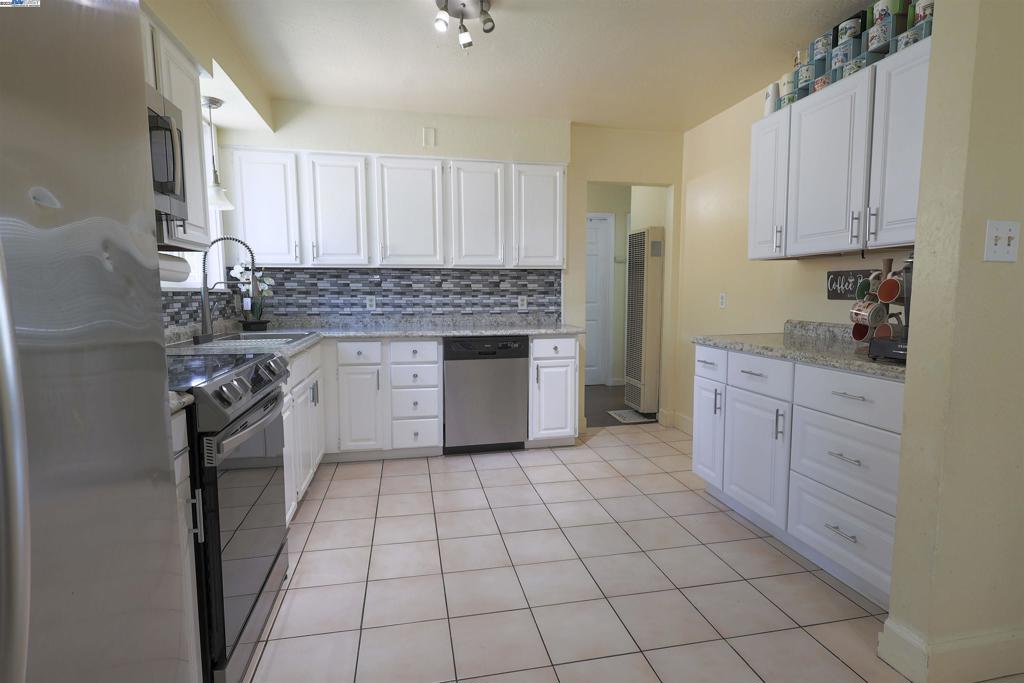 Not Listed - Residential