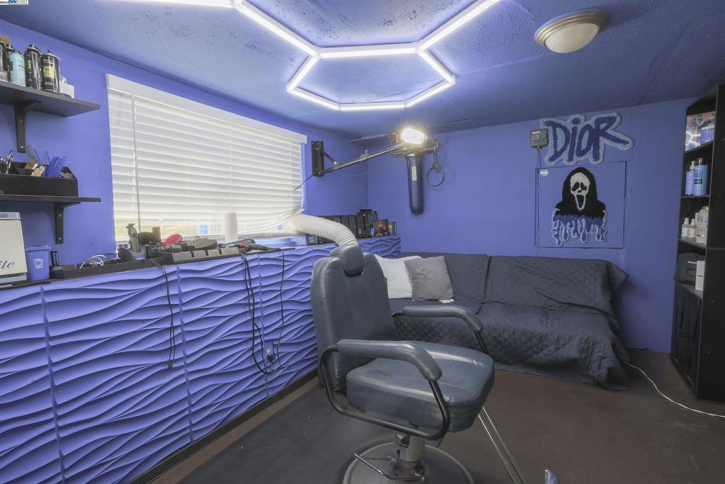 Not Listed - Residential