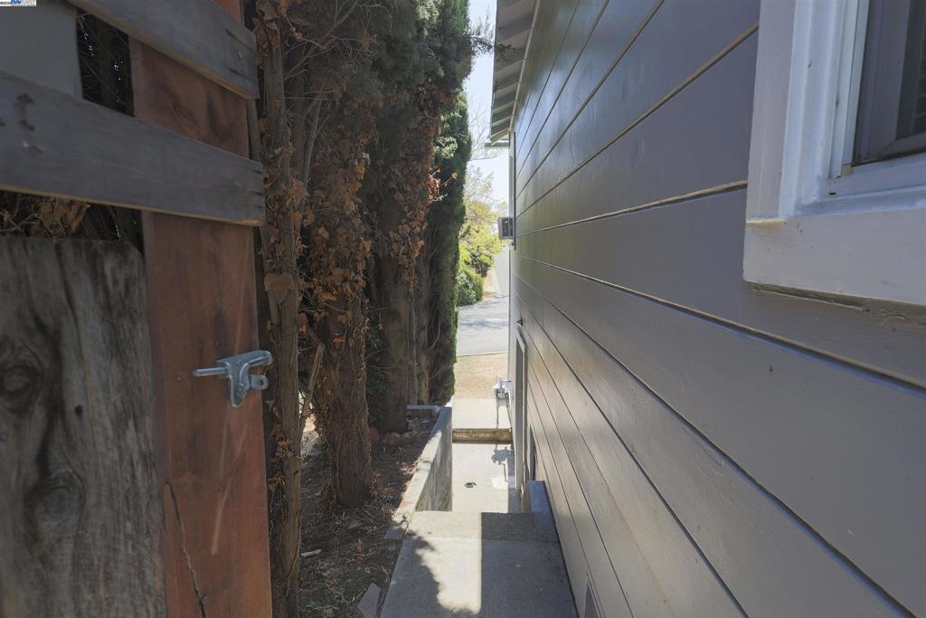 Not Listed - Residential
