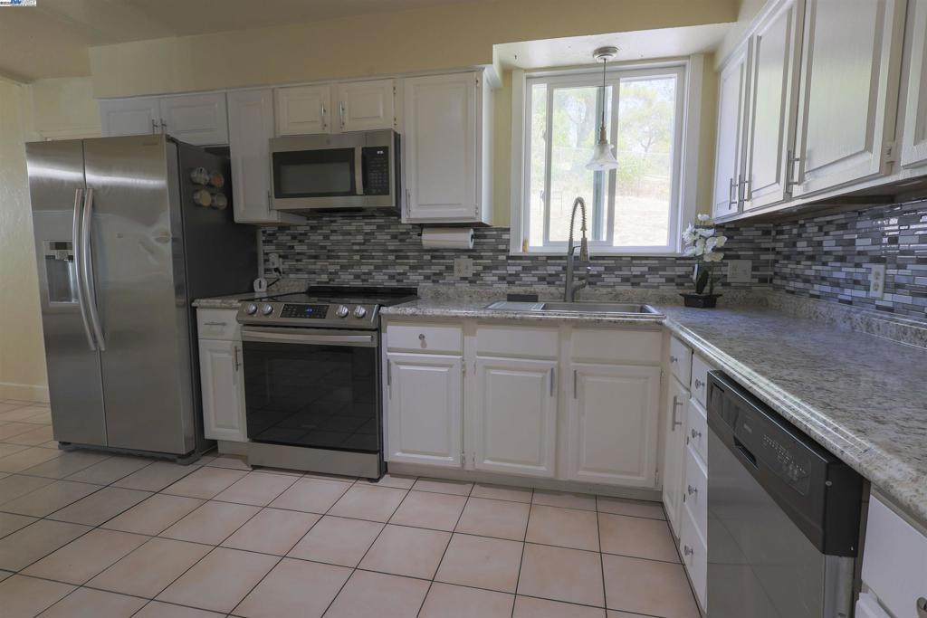 Not Listed - Residential