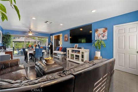 Photo of 8540 Chimineas Ave, Northridge, CA 91325 (MLS # SR26064646)