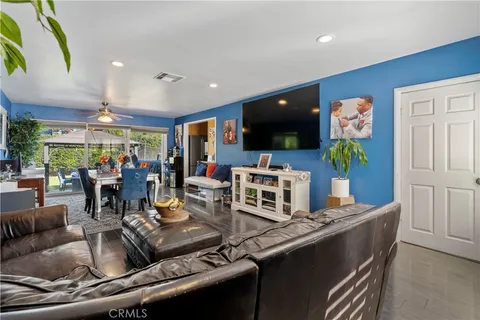 MLS: SR26064646