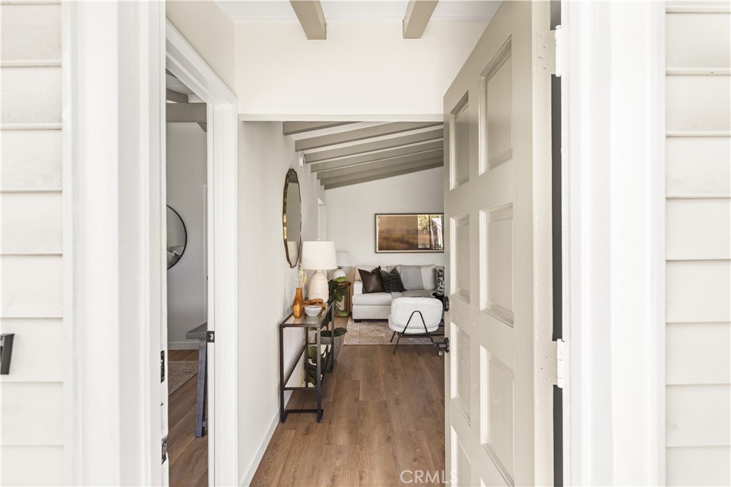 925 N Keystone Street