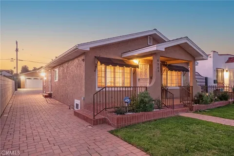 6303 Eileen, Los Angeles, CA 90043 - MLS#: AR26012794