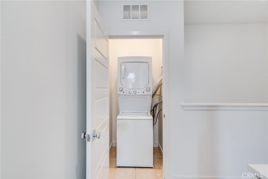 Serrano Summit - Residential Lease