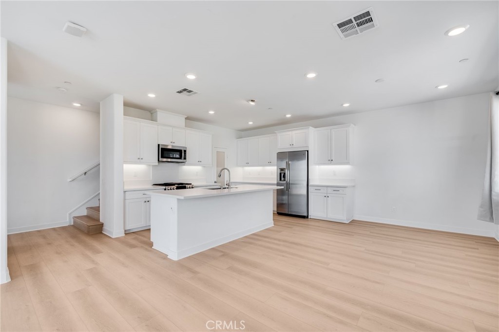 Serrano Summit - Residential Lease