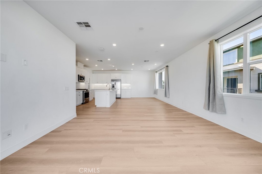 Serrano Summit - Residential Lease