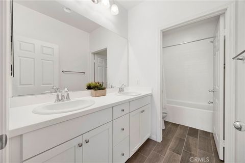 Tiny photo for 6724 N Glasner Lane, West Hills, CA 91307 (MLS # OC26041445)