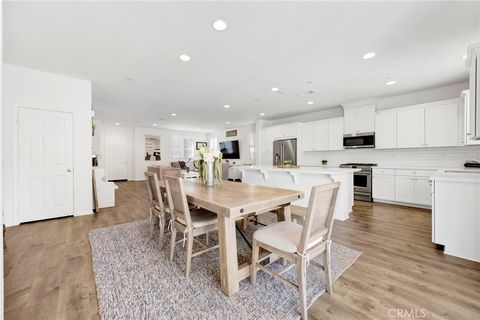 Tiny photo for 6724 N Glasner Lane, West Hills, CA 91307 (MLS # OC26041445)