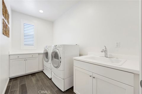 Tiny photo for 6724 N Glasner Lane, West Hills, CA 91307 (MLS # OC26041445)