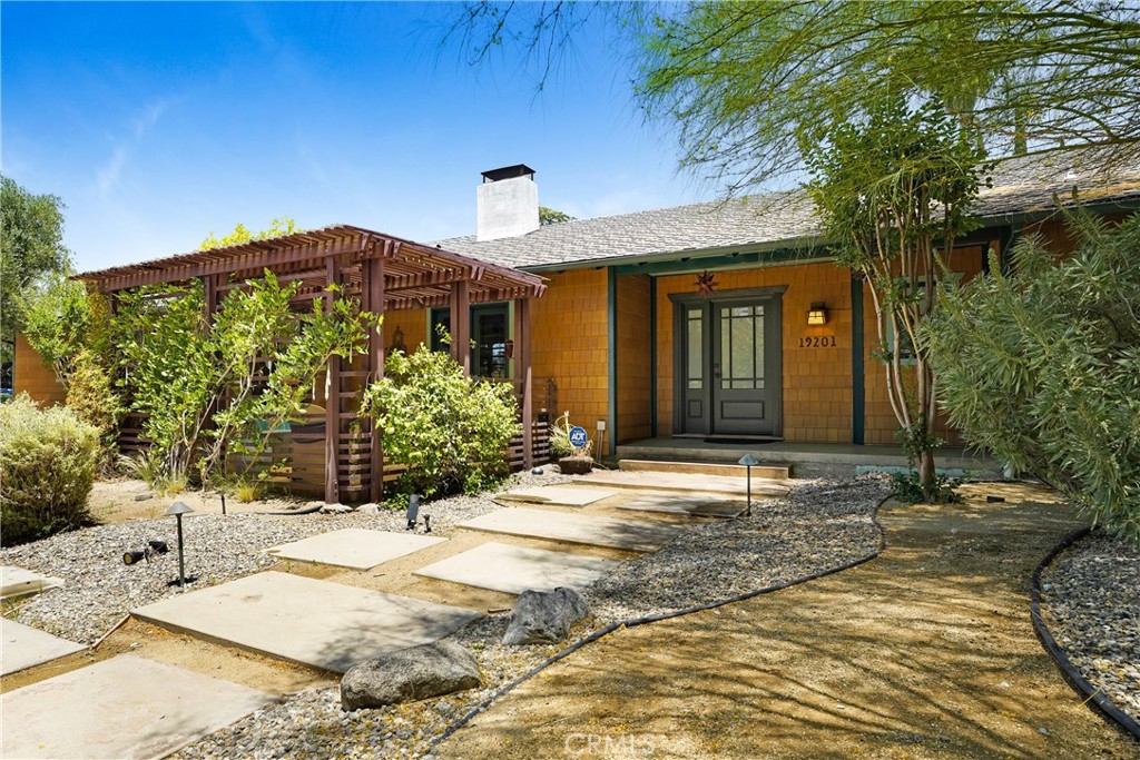 Nestled in the heart of Tarzana, this stunning 3-bedroom, 3-bathroom home offers 2,372 sq ft of luxurious living space. Title Shows 1,972 ft.². Fully furnished and ready for you to move in, this property features a pebble tech pool on a 16,868 sqft flat lot that is great for entertaining and A stylish gazebo and the refreshing pool are exactly what's needed to enjoy a cherished outdoor California. Newly renovated with fresh paint, hardwood floors, and recessed lighting, it's a must-see!